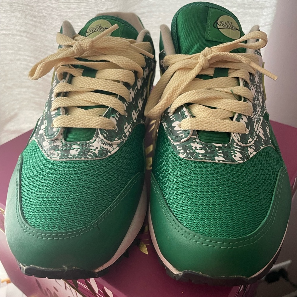 Nike Air Max 1 PRM MENS SIZE 7
